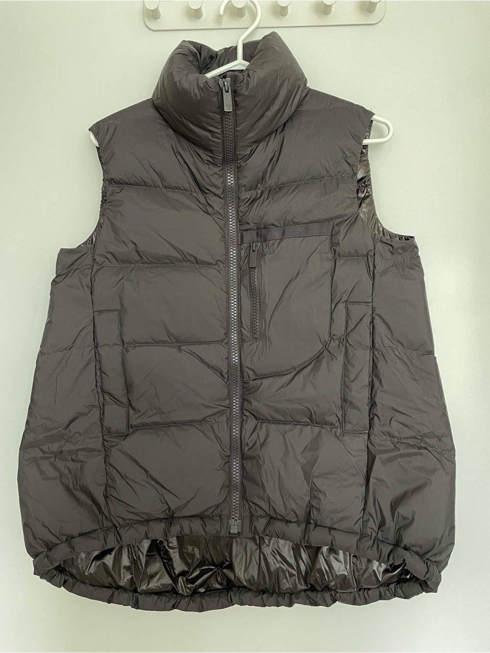Uniqlo J+ Women's Blueish Grey Quilted Puffer Vest